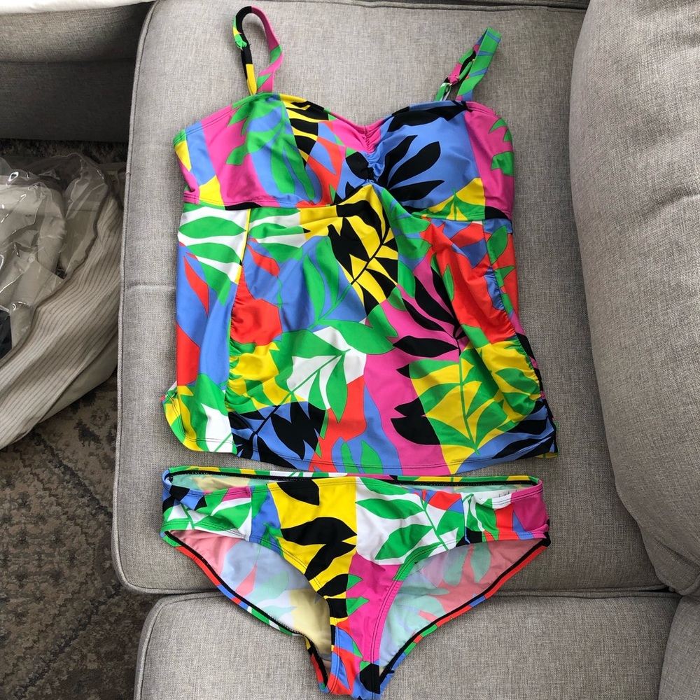 Motherhood Maternity Beach Bump Tankini
